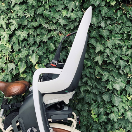 Hamax Caress Lockable Bracket, Grey/Red, Cykelbarnstol